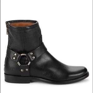 Frye Back Zip Leather Booties